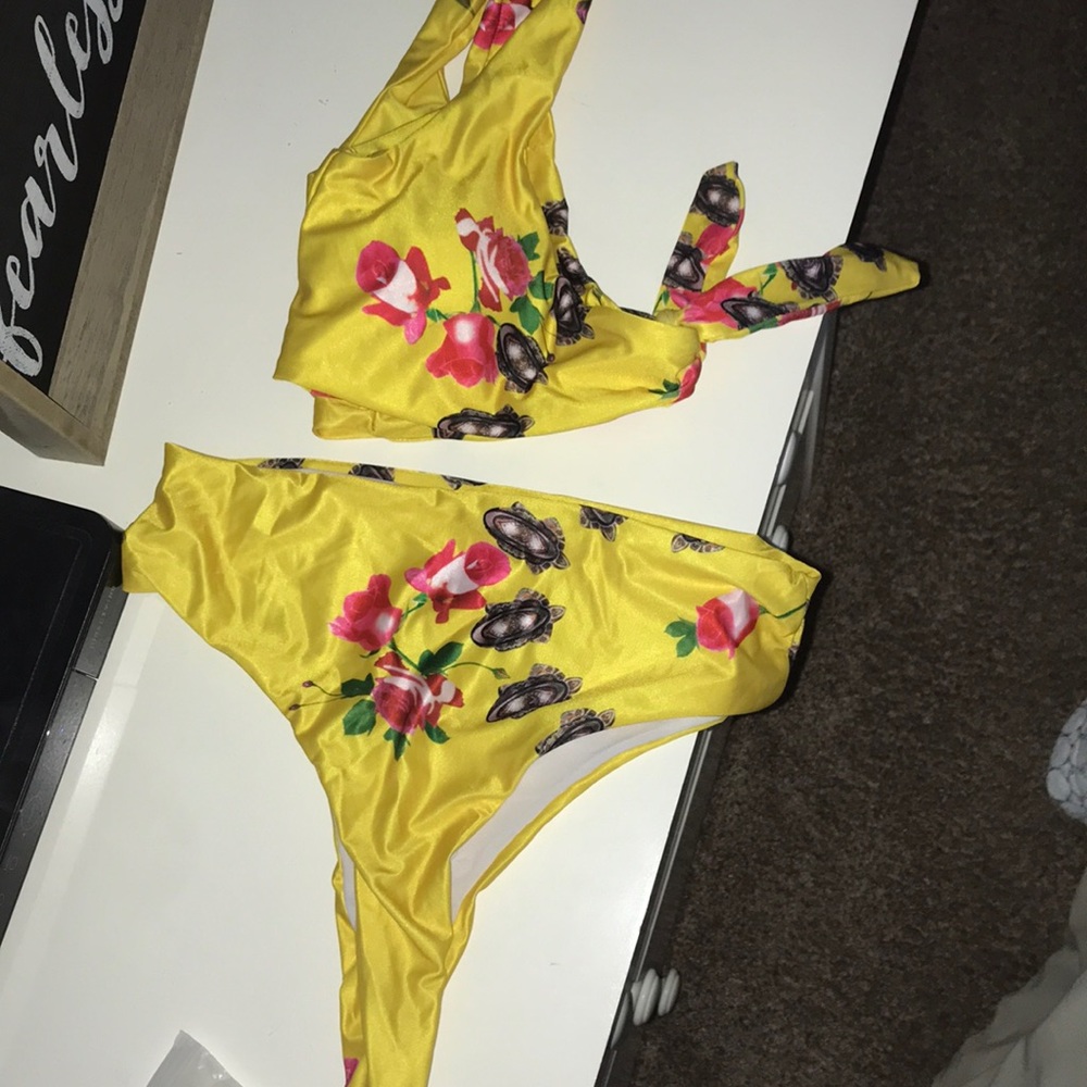 Bikini